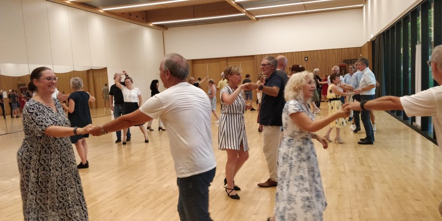 École de danse CLUB DE DANSE D'ESCHAU à ESCHAU