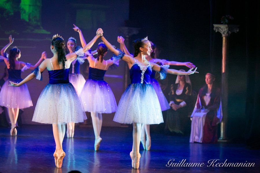 Photo de ACADÉMIE MÉDITERRANÉENNE DE DANSE
