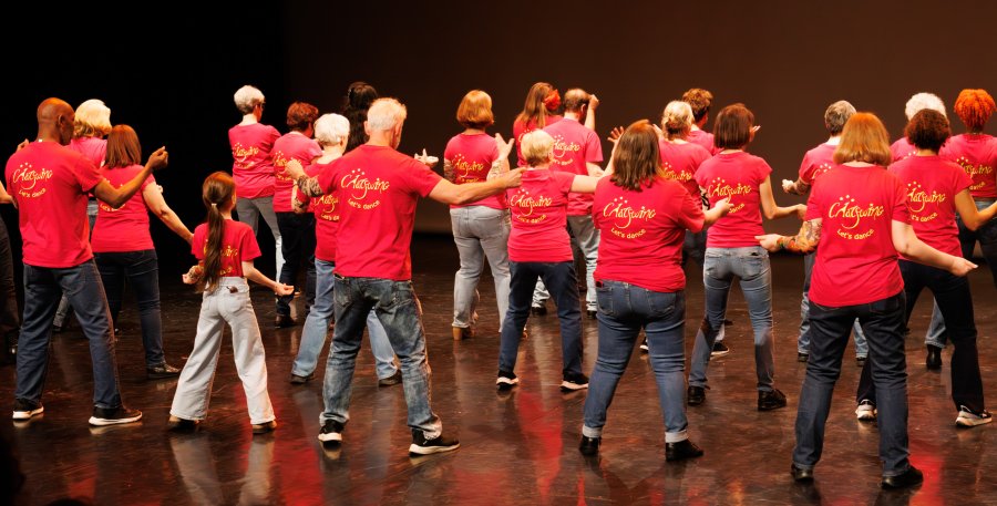 École de danse CHATSWING à COURBEVOIE